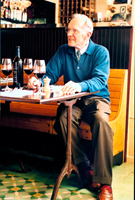 Chuck Williams sits at a bistro in Paris, the city that fueled his passion for cooking. (Photo: Business Wire)